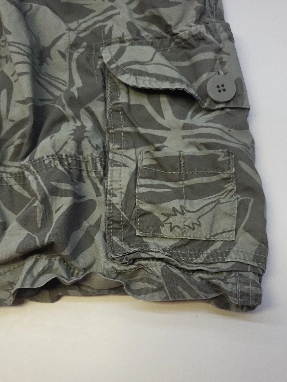 Old Navy Youth Floral Cargo Shorts